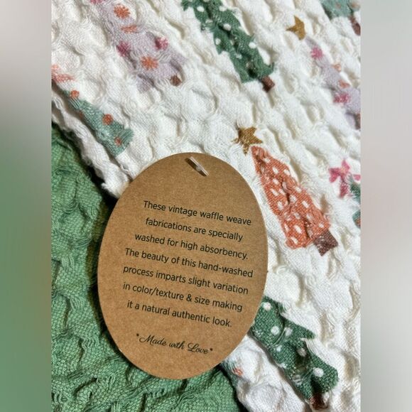 Holiday Kitchen towels set/3 by Sleigh Hill
Waffle vintage design solid& print - Picture 3 of 3